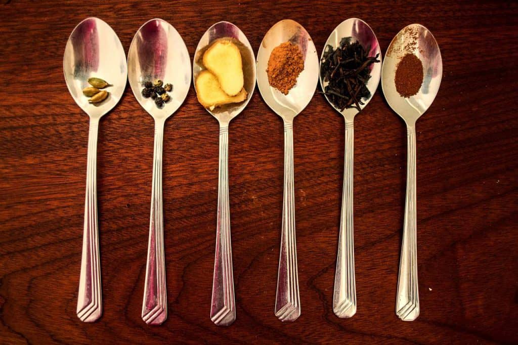 especiarias e ervas aromáticas